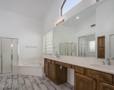 6530 E Montreal Place - Photo Thumbnail 20