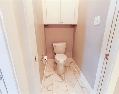 2514 Vintage Street - Photo Thumbnail 22