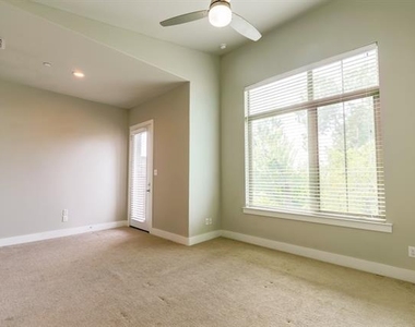 2514 Vintage Street - Photo Thumbnail 18