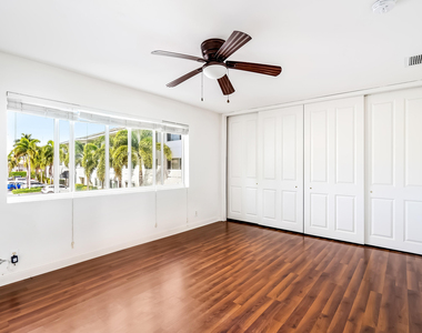 2895 Ne 32nd Street - Photo Thumbnail 16