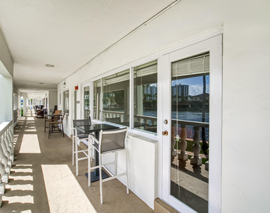 2895 Ne 32nd Street - Photo Thumbnail 21