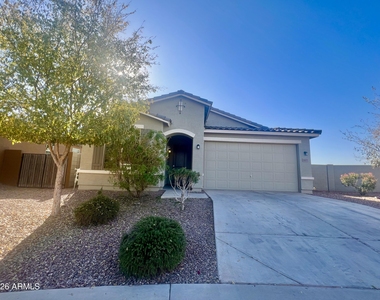 9437 W Jones Avenue - Photo Thumbnail 3