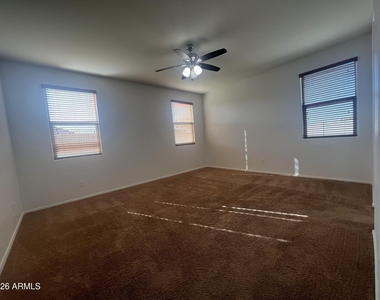 9437 W Jones Avenue - Photo Thumbnail 19