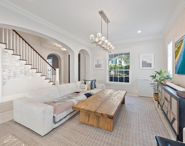 914 Ne 2nd Avenue - Photo Thumbnail 12