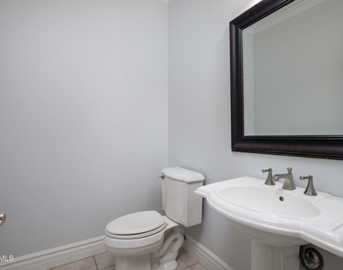 1660 W Honeysuckle Lane - Photo Thumbnail 27