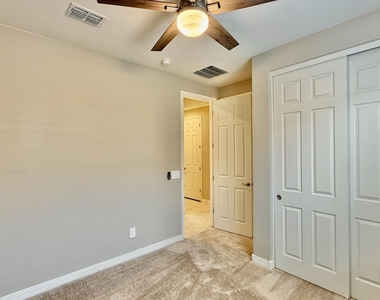 4420 N 202nd Lane - Photo Thumbnail 7