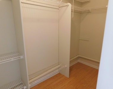 565 Piedmont L - Photo Thumbnail 10