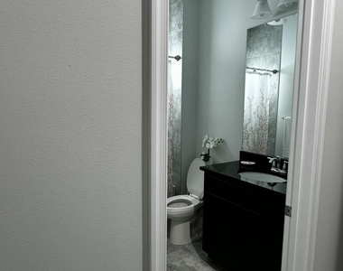 14075 Spruce Pine Drive - Photo Thumbnail 16