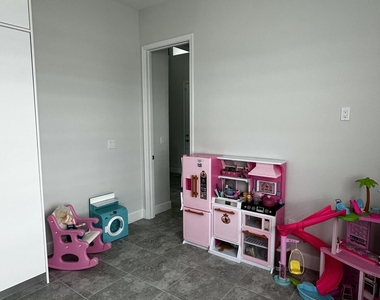 14075 Spruce Pine Drive - Photo Thumbnail 17