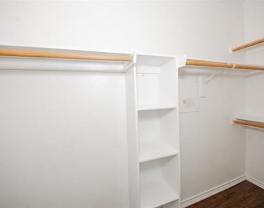 4552 Rush River Trail - Photo Thumbnail 18