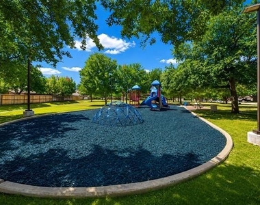 4552 Rush River Trail - Photo Thumbnail 30