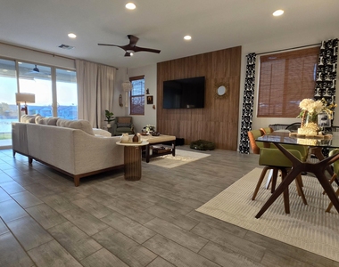 21668 N Belt Drive - Photo Thumbnail 15