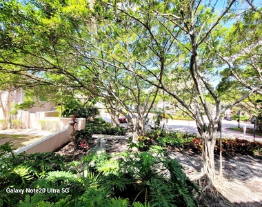 12112 St. Andrews Place - Photo Thumbnail 21