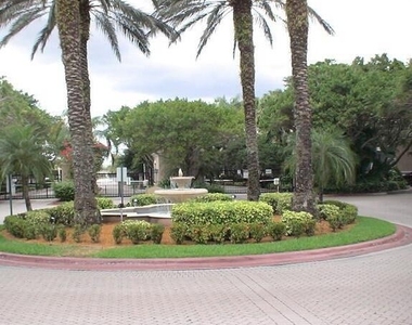 12112 St. Andrews Place - Photo Thumbnail 39
