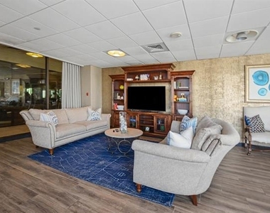 5909 Luther Lane - Photo Thumbnail 20