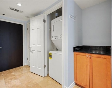 5909 Luther Lane - Photo Thumbnail 4