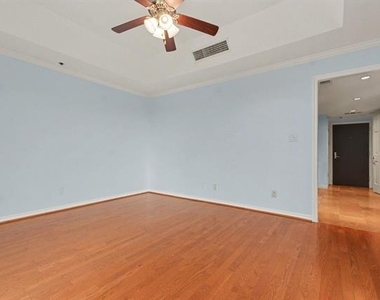 5909 Luther Lane - Photo Thumbnail 6