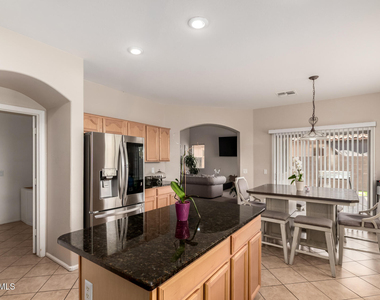 9123 W Heber Road - Photo Thumbnail 13