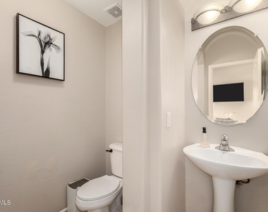 9123 W Heber Road - Photo Thumbnail 16
