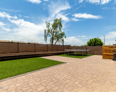 9123 W Heber Road - Photo Thumbnail 35