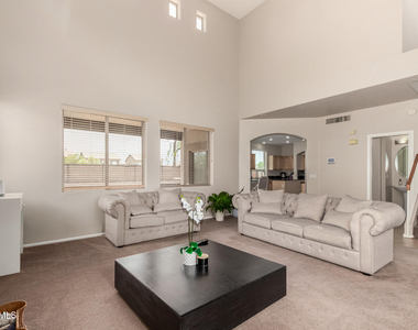 9123 W Heber Road - Photo Thumbnail 7