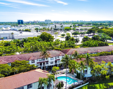 20889 Saint Andrews Boulevard - Photo Thumbnail 16