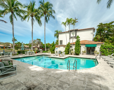20889 Saint Andrews Boulevard - Photo Thumbnail 12