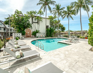 20889 Saint Andrews Boulevard - Photo Thumbnail 9