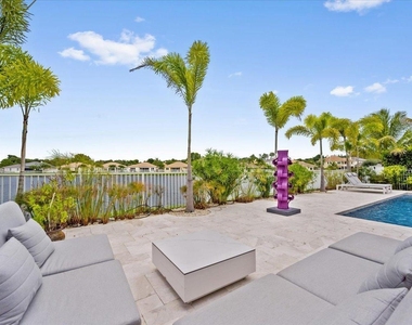 8152 Butler Greenwood Drive - Photo Thumbnail 29