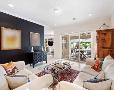 8152 Butler Greenwood Drive - Photo Thumbnail 7