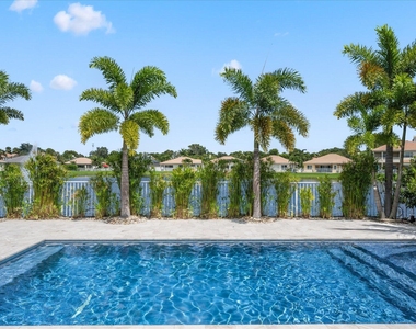 8152 Butler Greenwood Drive - Photo Thumbnail 24