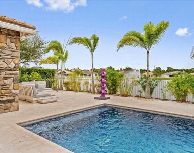 8152 Butler Greenwood Drive - Photo Thumbnail 27
