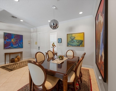 8152 Butler Greenwood Drive - Photo Thumbnail 4