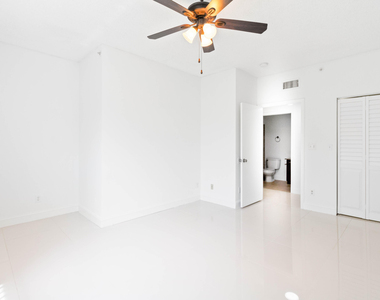 20889 Saint Andrews Boulevard - Photo Thumbnail 11