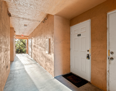 6960 Sw 39th Street - Photo Thumbnail 24