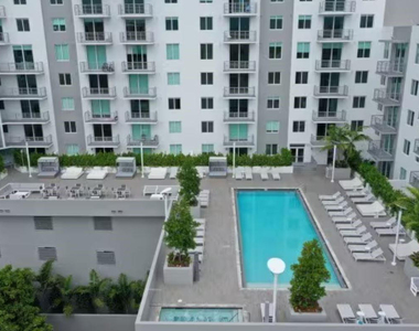 729 Nw 2 Street - Photo Thumbnail 22