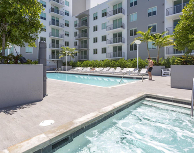729 Nw 2 Street - Photo Thumbnail 15