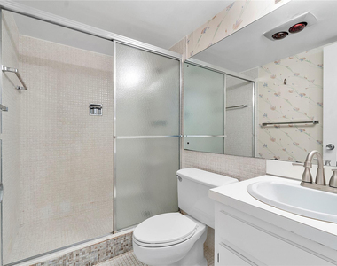 9101 W Sample Road - Photo Thumbnail 16