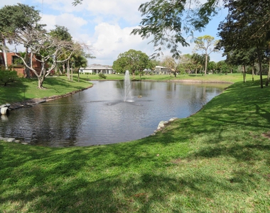 1480 Masters Circle - Photo Thumbnail 21