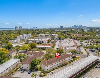 715 Ne 91st Street - Photo Thumbnail 1