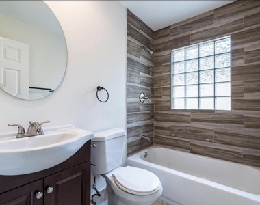 4147 Meade Way - Photo Thumbnail 2