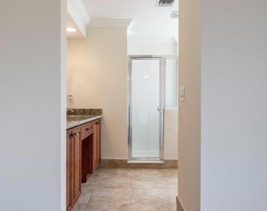 4147 Meade Way - Photo Thumbnail 7