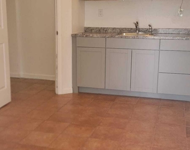 5937 Taft Street - Photo Thumbnail 8