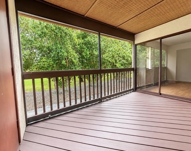 206 Lakeview Drive E - Photo Thumbnail 14