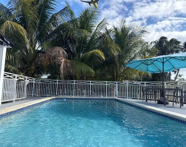 4540 Sw 28th Terrace - Photo Thumbnail 36