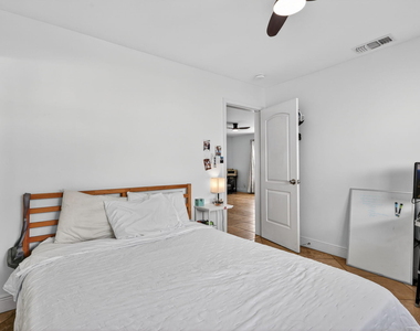 4540 Sw 28th Terrace - Photo Thumbnail 17
