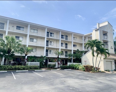 7270 Ashford Place - Photo Thumbnail 2