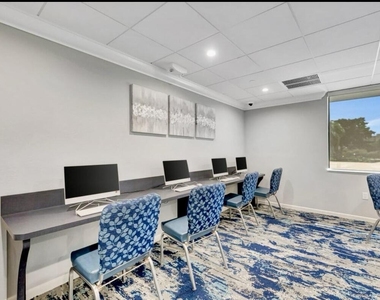 7270 Ashford Place - Photo Thumbnail 33
