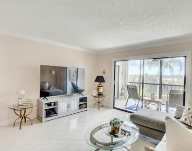 7270 Ashford Place - Photo Thumbnail 7
