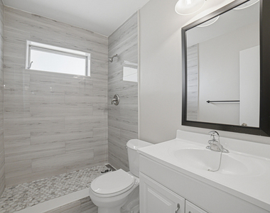 1649 Se 4th Street - Photo Thumbnail 9